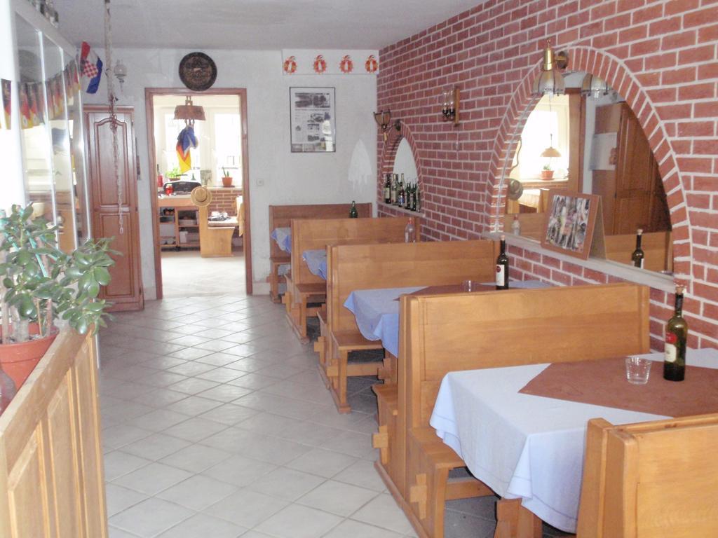Pension Maestral Mlini Esterno foto